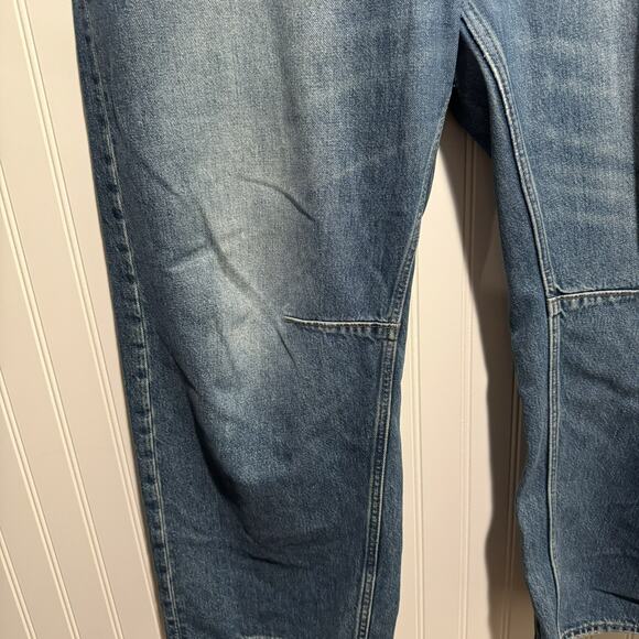 Madewell The Darted Barrel Leg Jean Size 33 - Picture 3 of 8